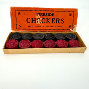 Vintage 1930’s Fireside Wood Checkers Pions by the Canada Games Co Complete set